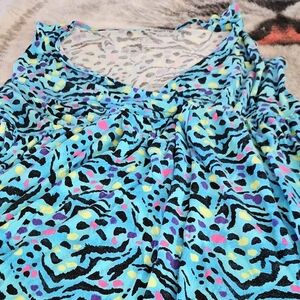 Cacique Multicolor Patterned Fabric